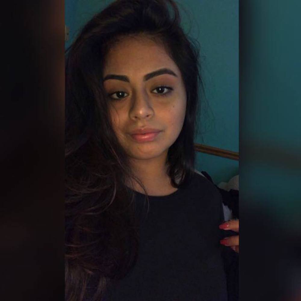 Meet your Posher, Sabrina